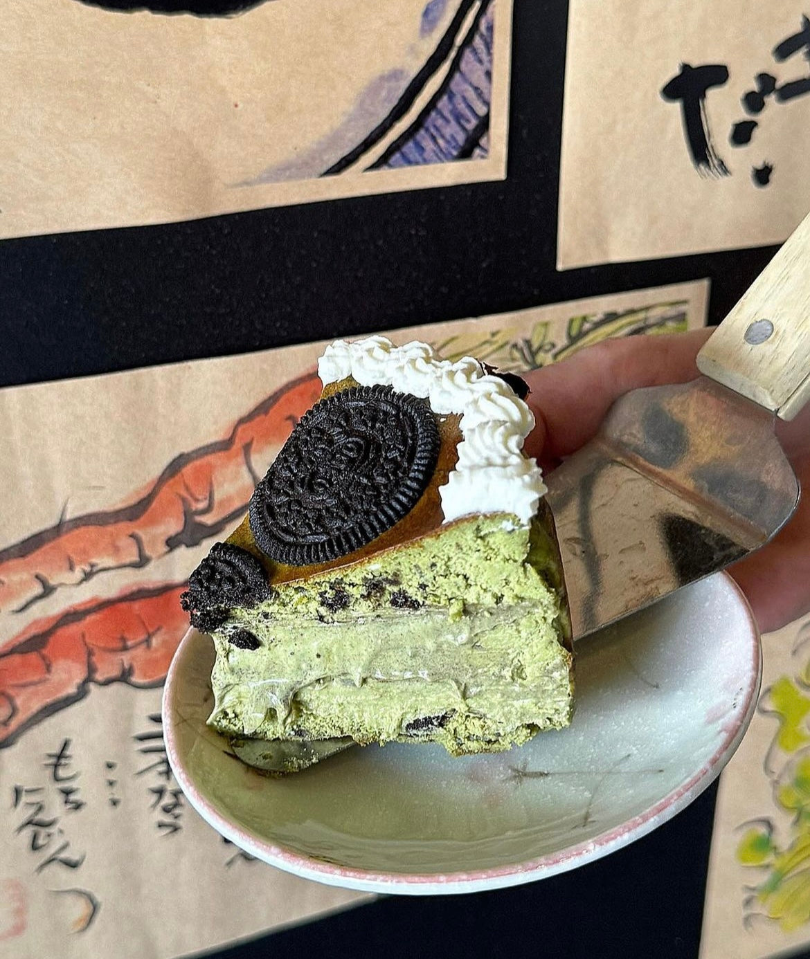 Oreo Uji Matcha Basque Cheesecake